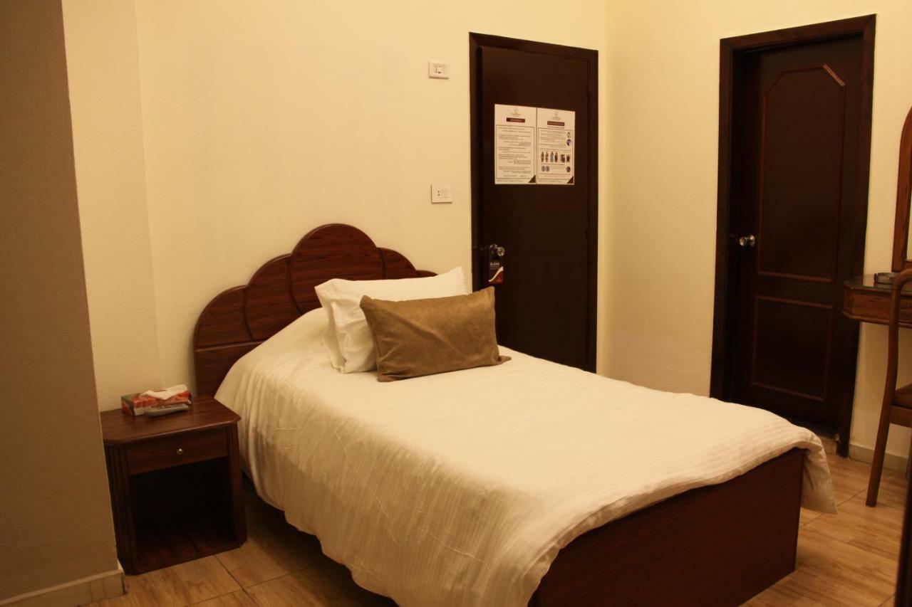 Lamedina Hotel & Resort Jounieh Rom bilde